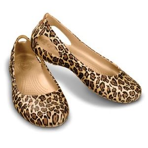 Crocs Women’s Kadee Leopard Print Ballet Flat 10W